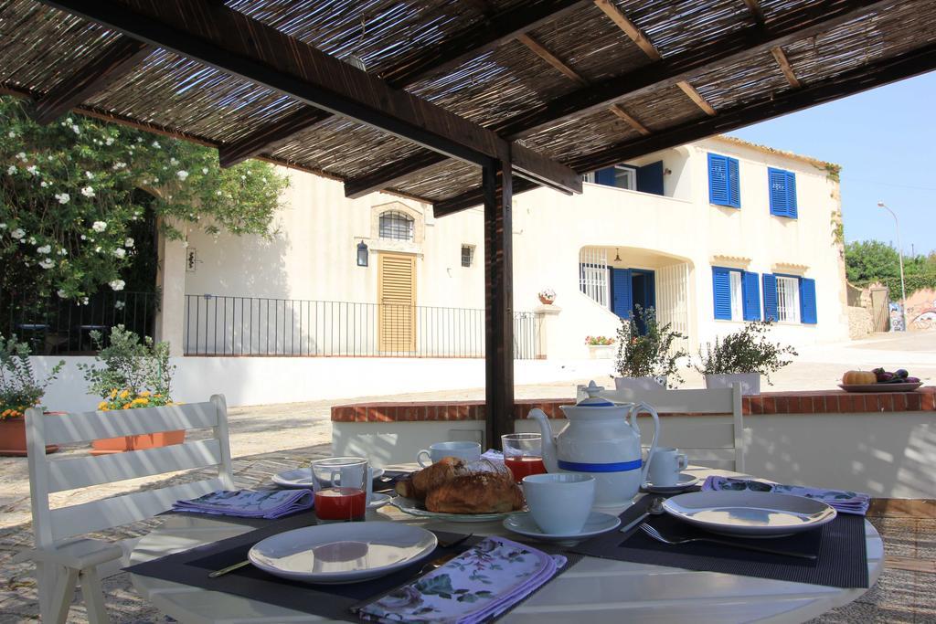Sud Est Le Case di Elisa Marina di Ragusa Extérieur photo